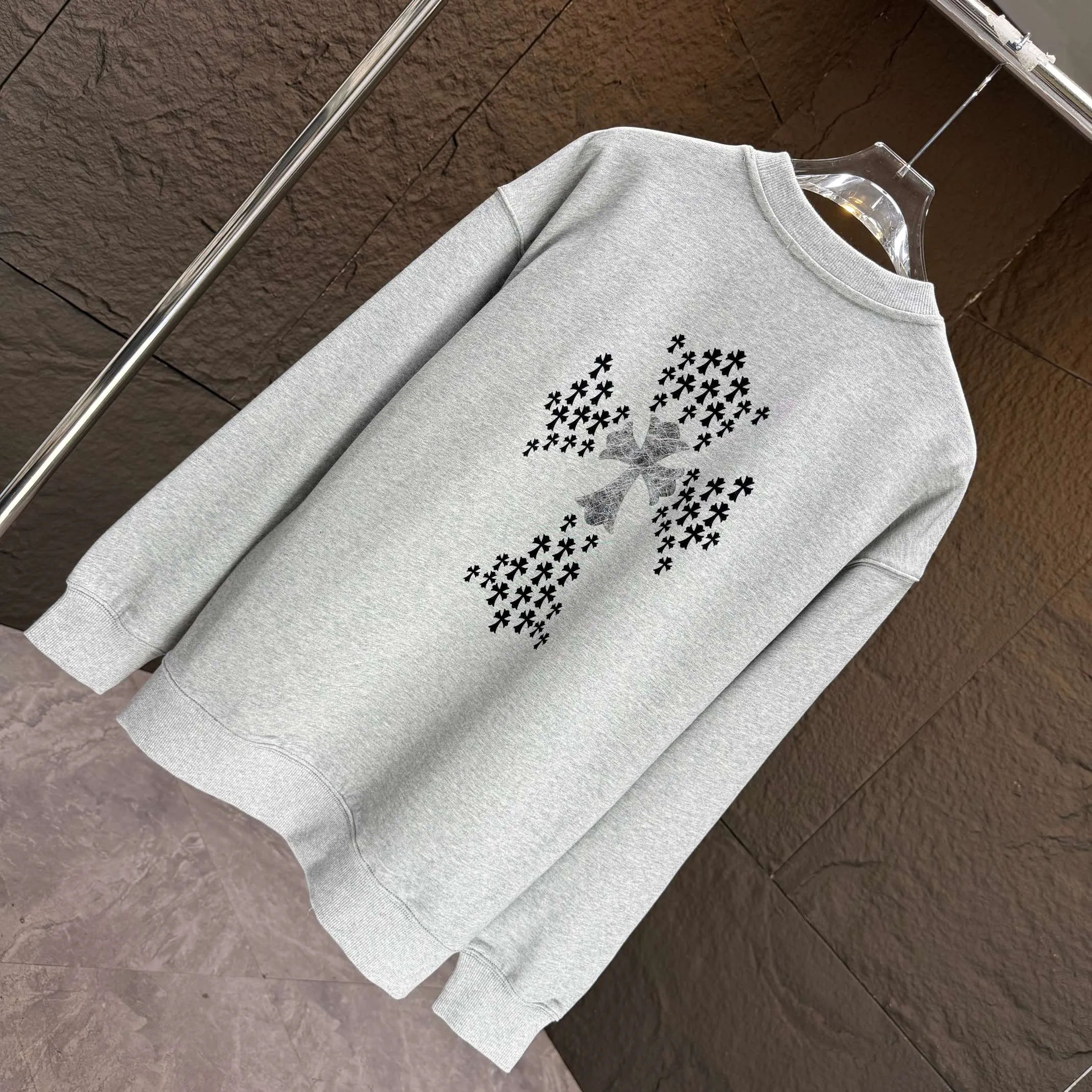 🅿️250 CH* Croixin* 2025 autumn and winter new round neck sweatshirt 400g terry cotton Sanskrit horseshoe logo flocking➕silver wire Color: Black White Gray Purple Size: S M L XL XX